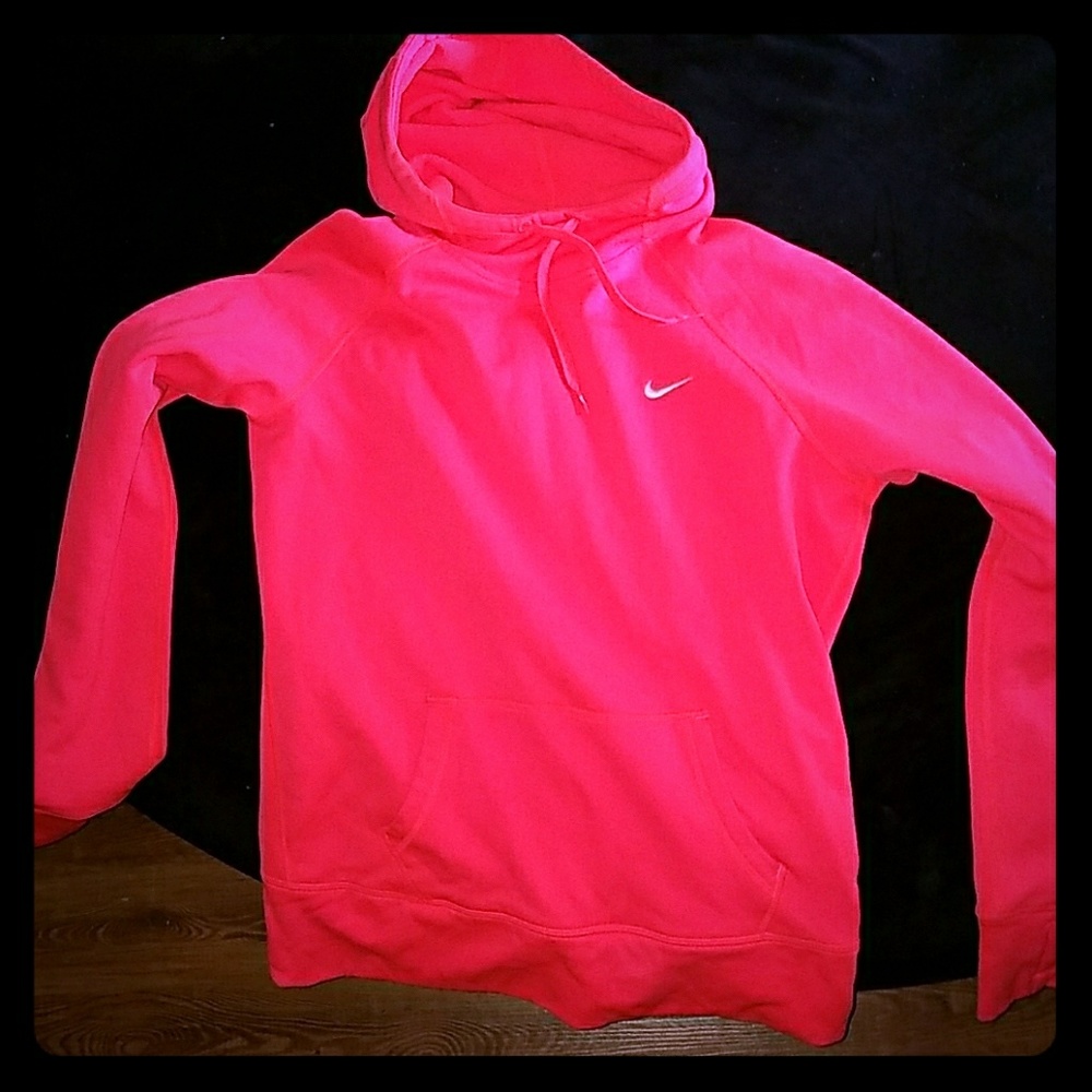 NIKE THERMA-FIT HOODIE